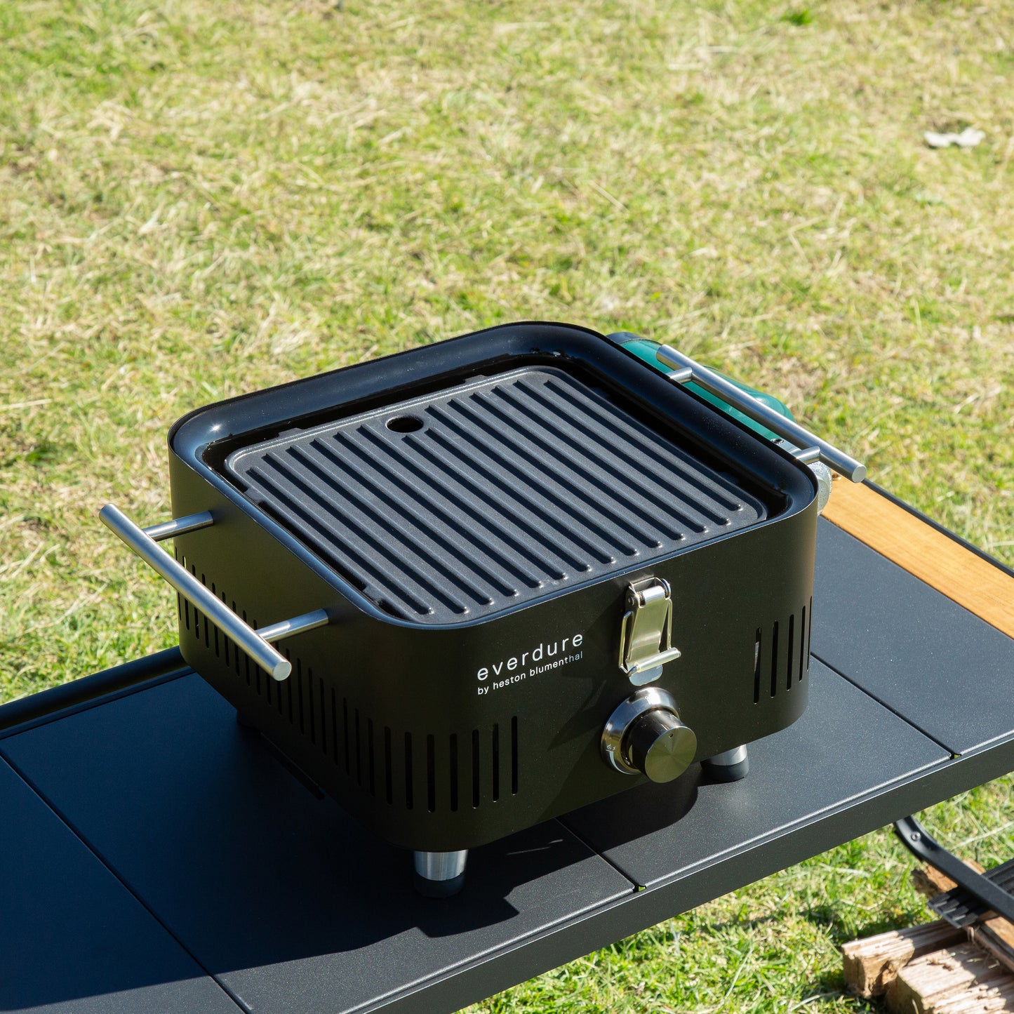 CUBE™ PROFLAME 360 Reversible Griddle Plate